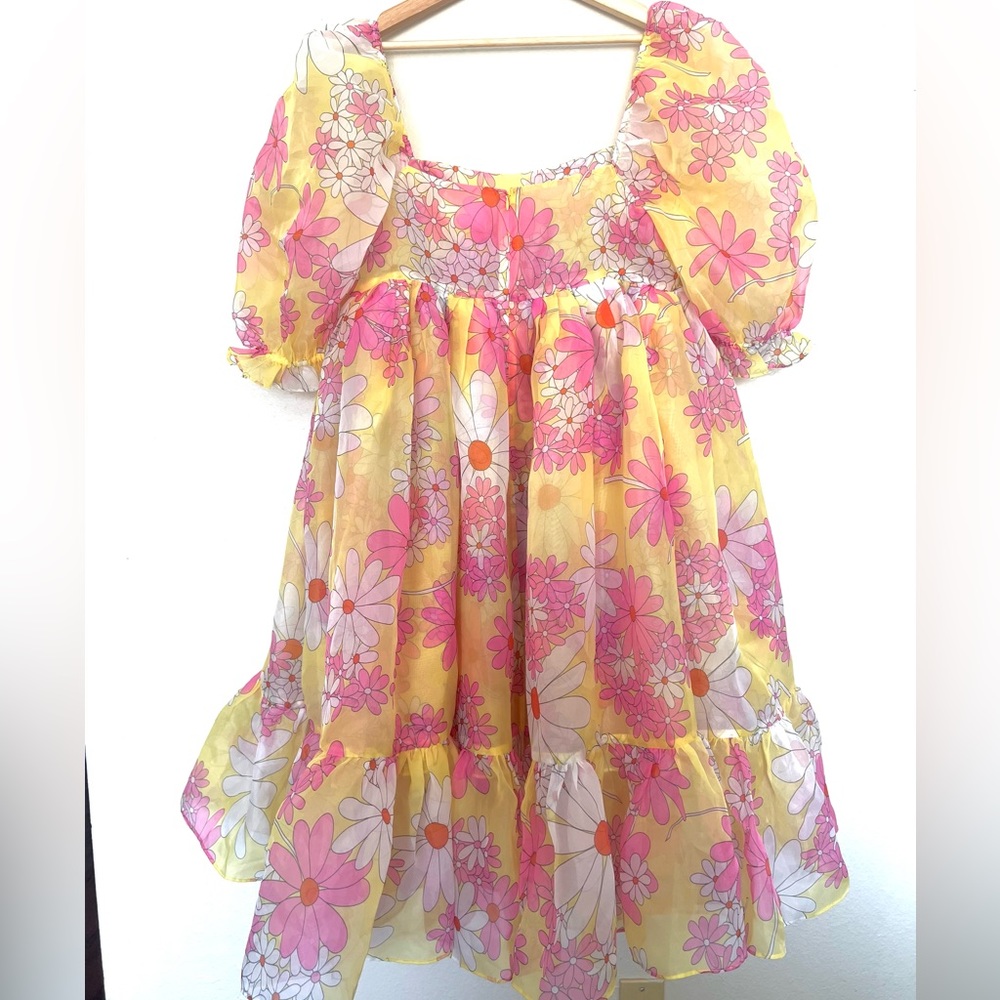 Price drop! Rare Selkie Yellow Floral Midi Dress with Pink & White Daisies - Picture 3 of 6